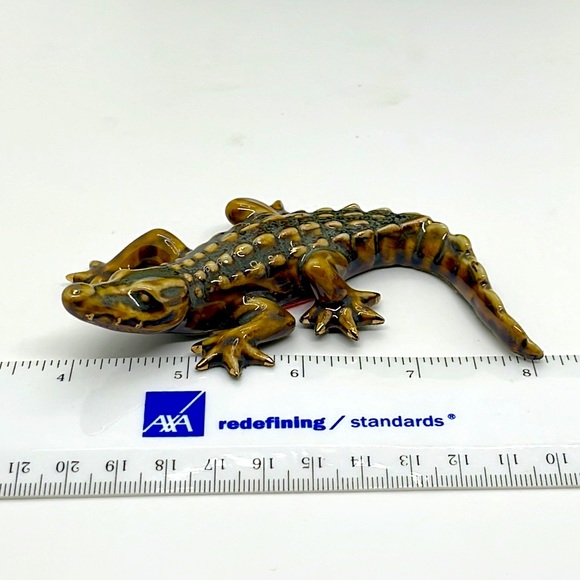 Golden Pond Collection by GREEN TREE Aligator - Picture 4 of 8